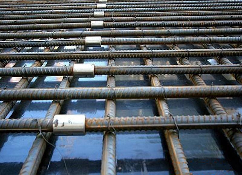 卫辉为什么建楼房时，要在钢筋上加一排小圆环？原来作用这么大